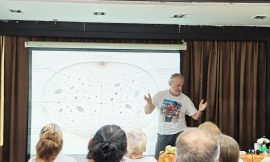 TRADYCJA W ZWIERCIADLE FIZYKI. Jak geometria Centrum Biguan zgłębia tajemnice wszechświata oraz aktywuje energię transcendentną w mikrokosmosie człowieka, prowadząc poza granice światła?